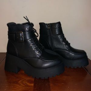 Platform Boots Black